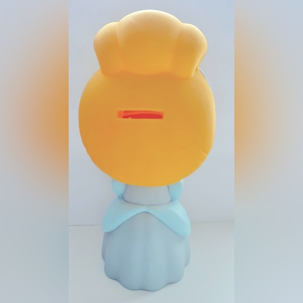 Princess Cinderella Coin Bank - Picture 5 of 7